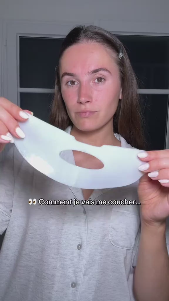 Appareil Anti Rides Visage, 3 Modes EMS Appareil de Gua Sha Visage, Appareil de Massage Visage 7 Couleurs, Chauffable 45°C Guasha Pour Visage Instrument, Double Menton Raffermissant et Liftant video